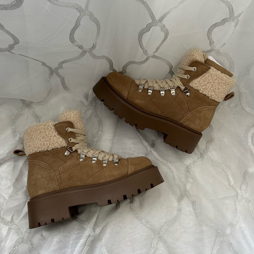 NWT Steve Madden Reyen platform suede boots
